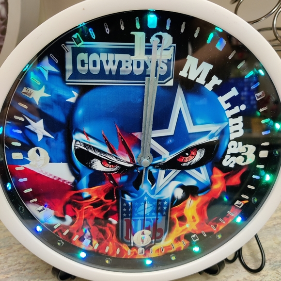 Dallas Cowboys led clock personalized. - Picture 2 of 7